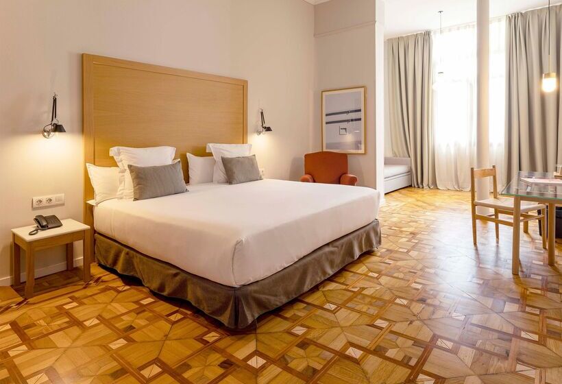 Номер Стандарт, Regina Barcelona
