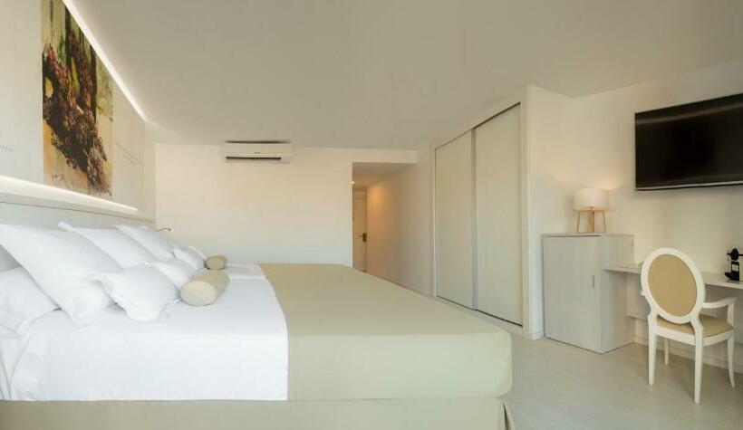 带阳台的高级房间, Villa Luz Design & Art