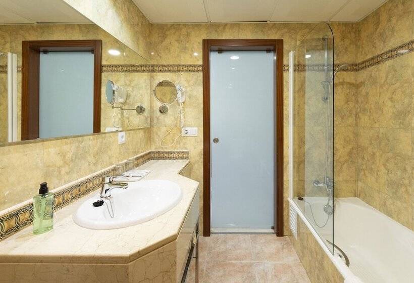 اتاق استاندارد یک نفره, Mar Hotels Paguera & Spa