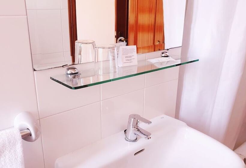 Habitación Estándar Individual, Zarauz