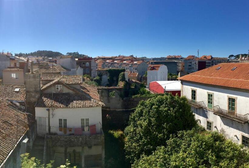 带城市景观的标准间, Bayona