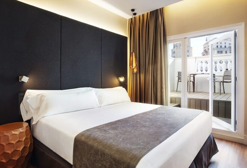 Superior Room with Terrace, Catalonia Gran Via Madrid