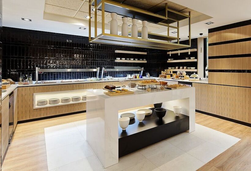 اتاق استاندارد, Melia Avenida De America