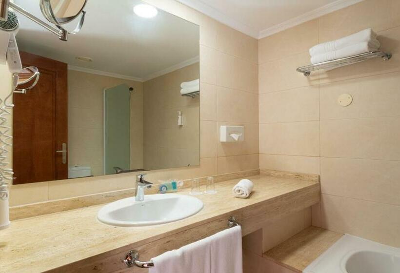Люкс Вид на Море, Landmar Costa Los Gigantes Family Resort