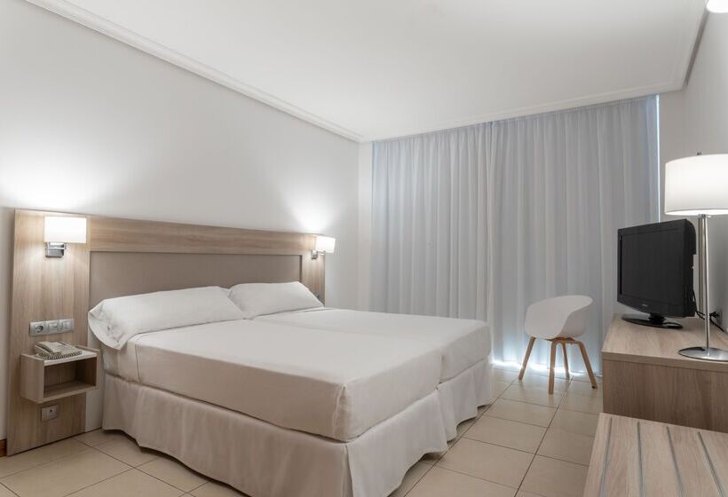 Люкс Вид на Море, Landmar Costa Los Gigantes Family Resort