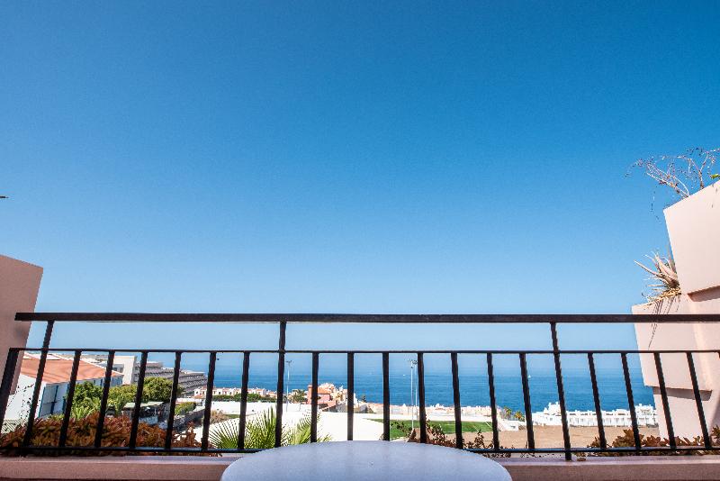 Люкс Вид на Море, Landmar Costa Los Gigantes Family Resort