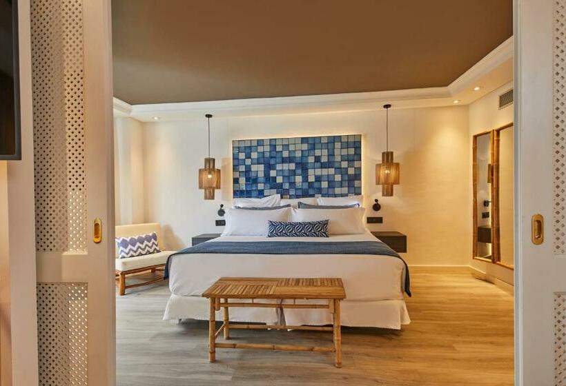 Люкс Клуб, Dreams Jardin Tropical Resort & Spa