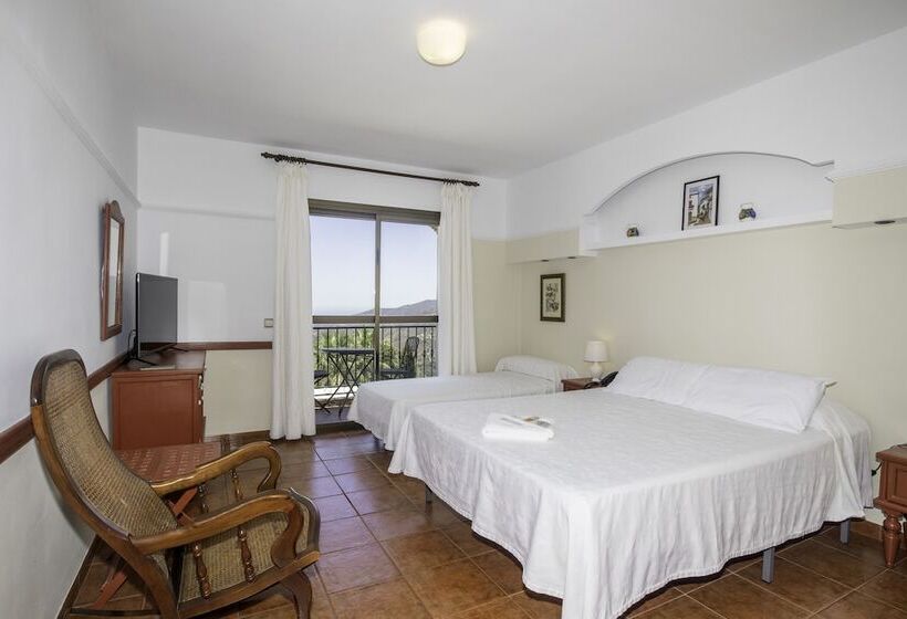 Номер Стандарт Трехместный, Y Bungalows Balcon De Competa