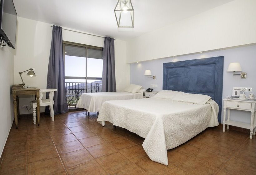 Номер Superior с Балконом, Y Bungalows Balcon De Competa