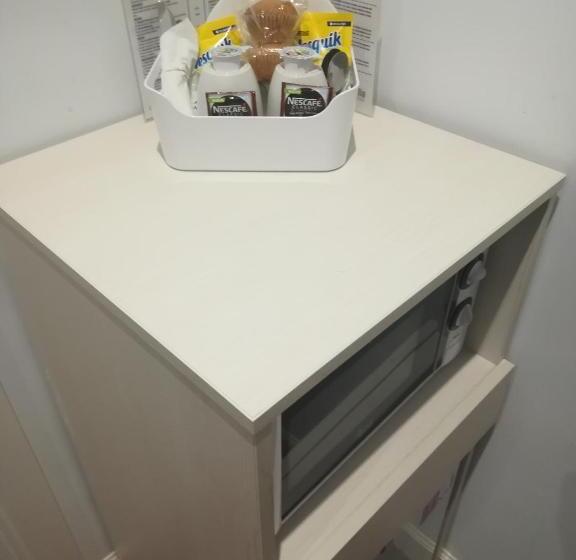 Balkonlu Standart Oda, Pension La Perla