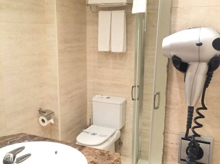 اتاق استاندارد با بالکن, Spa Cádiz Plaza