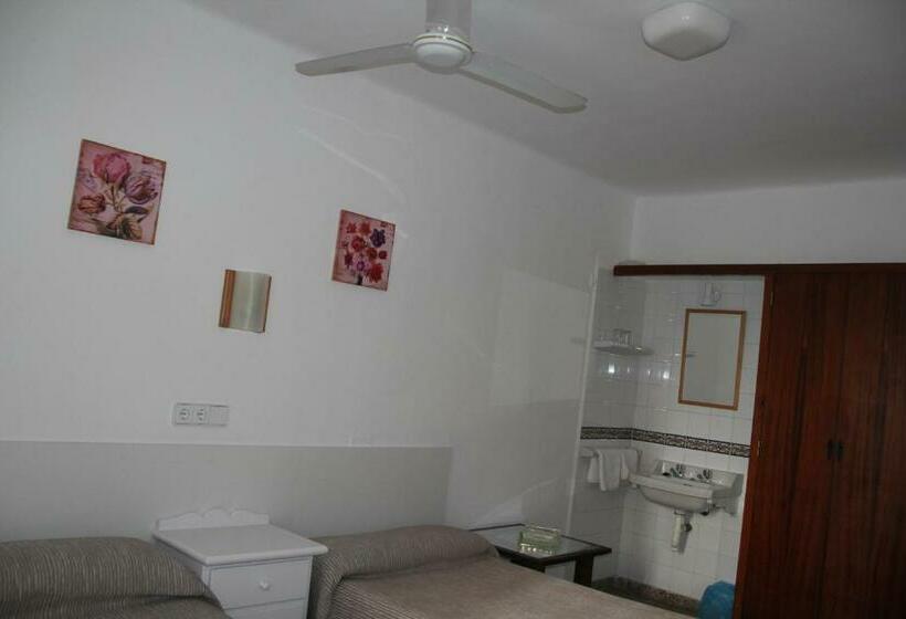 스탠다드 룸 공동 욕실, Hostal Las Nieves