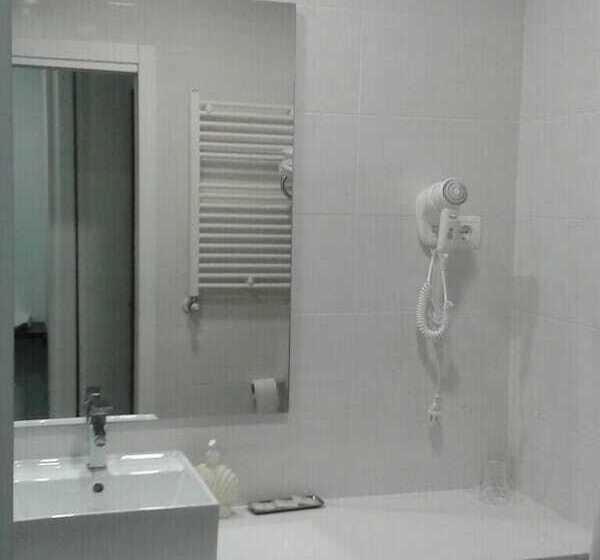 Habitación Estándar Individual, Hostal Buenos Aires