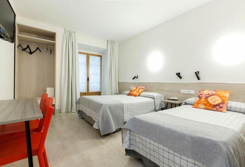 اتاق استاندارد, Hostal Castilla Ii Puerta Del Sol