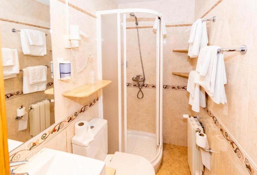 اتاق استاندارد یک نفره, Hostal Viky