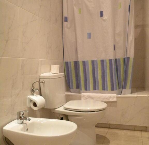 اتاق استاندارد, Hostal Benamar