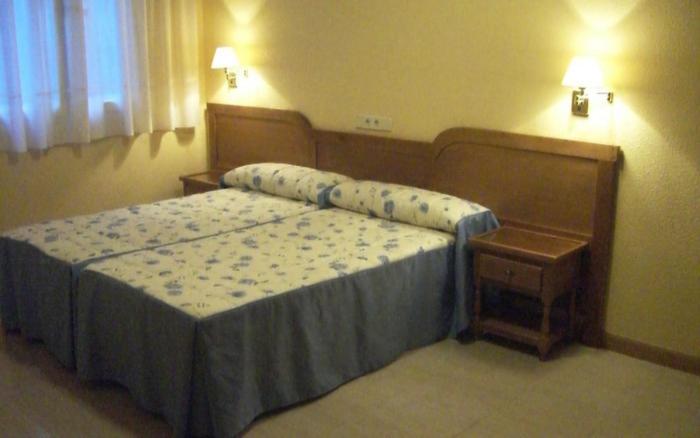 اتاق استاندارد, Hostal Benamar