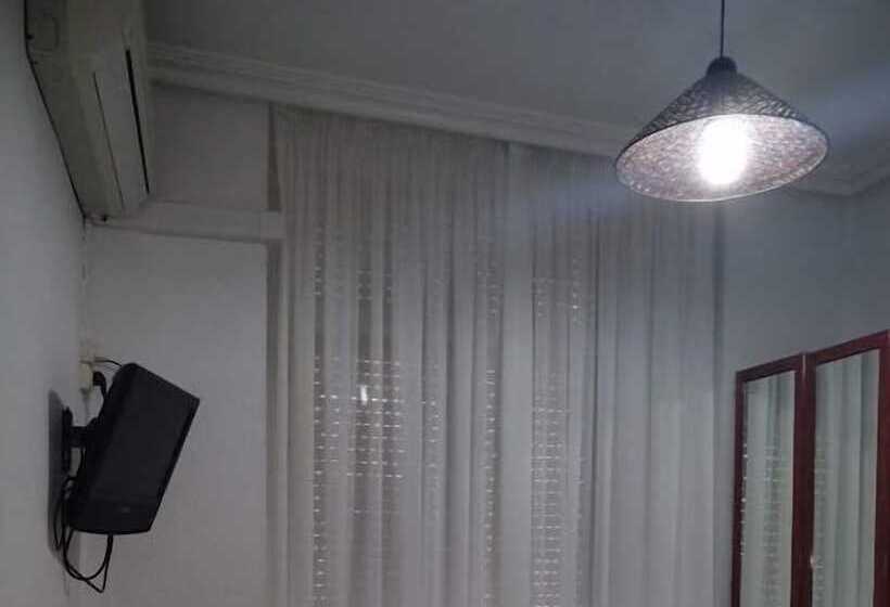 اتاق عادی یک تخته, Hostal Esmeralda