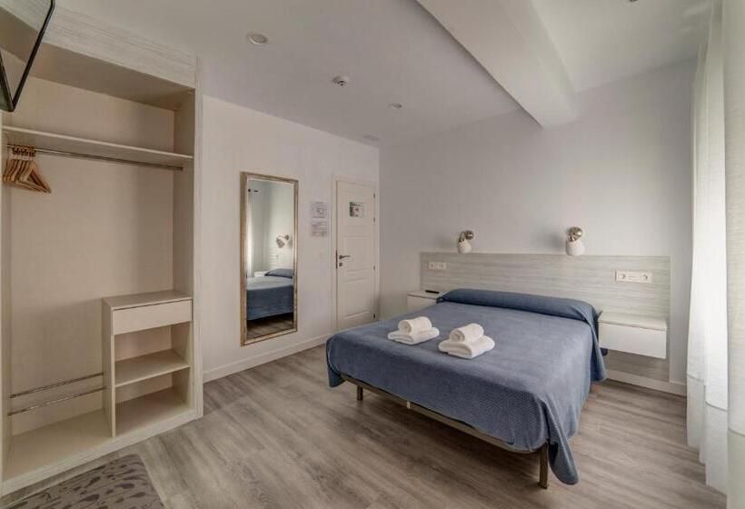 חדר סטנדרט מיטה זוגית, Hostal Lar