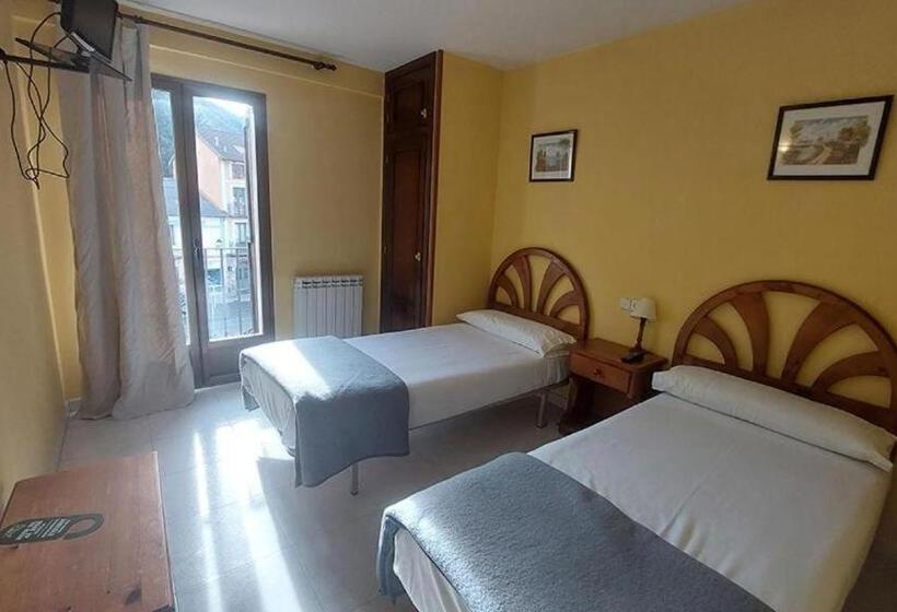 اتاق استاندارد, Hostal Rural Sositana