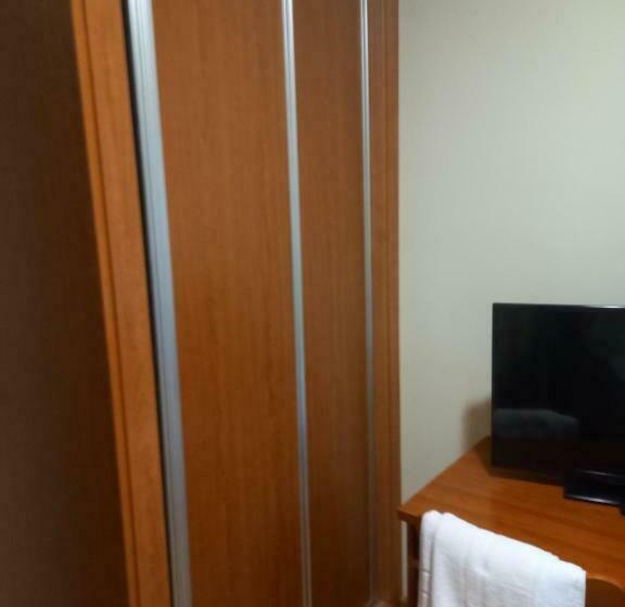 اتاق استاندارد یک نفره, Pension San Roque