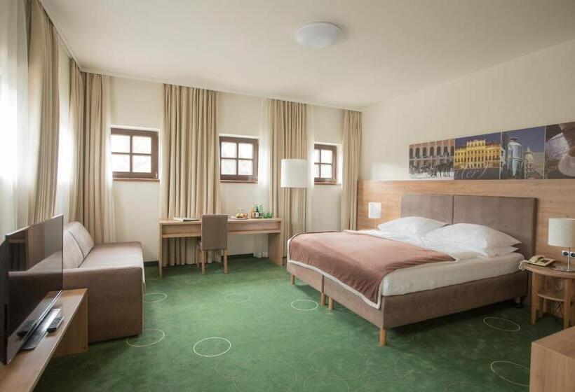 Полулюкс, Seminarhotel Lengbachhof Gmbh