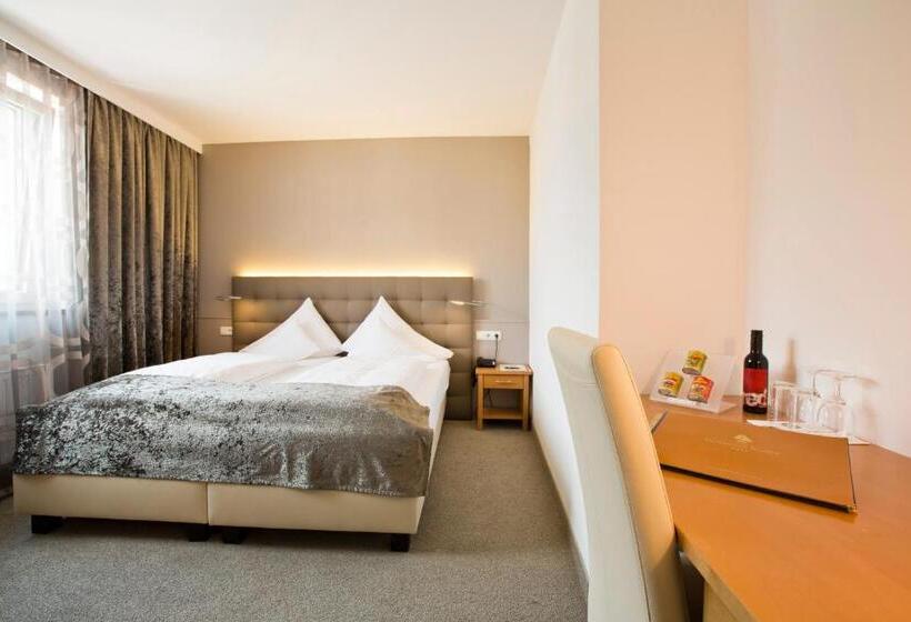 اتاق کلاسیک, Stadthotel Goldenes Schiff