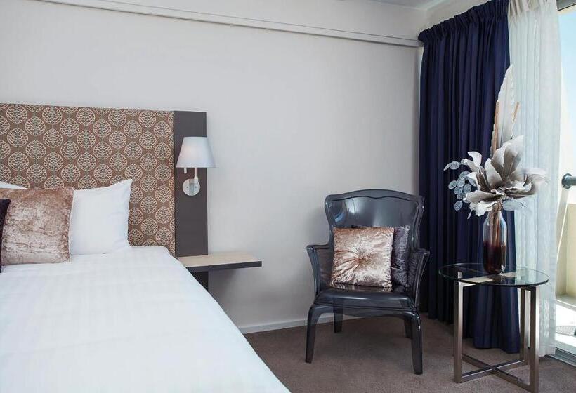 디럭스 룸 킹사이즈 침대, Best Western Plus Hotel Lord Forrest