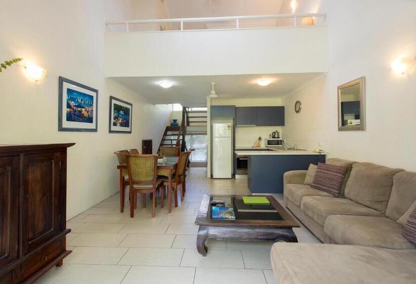 Вилла Deluxe 1 Спальня, Coral Sea Villas
