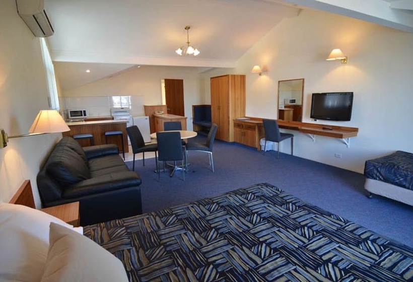 Семейный Номер, Argyle Motor Lodge