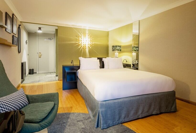 اتاق استاندارد, Holiday Inn Hotel Brussels Airport, An Ihg