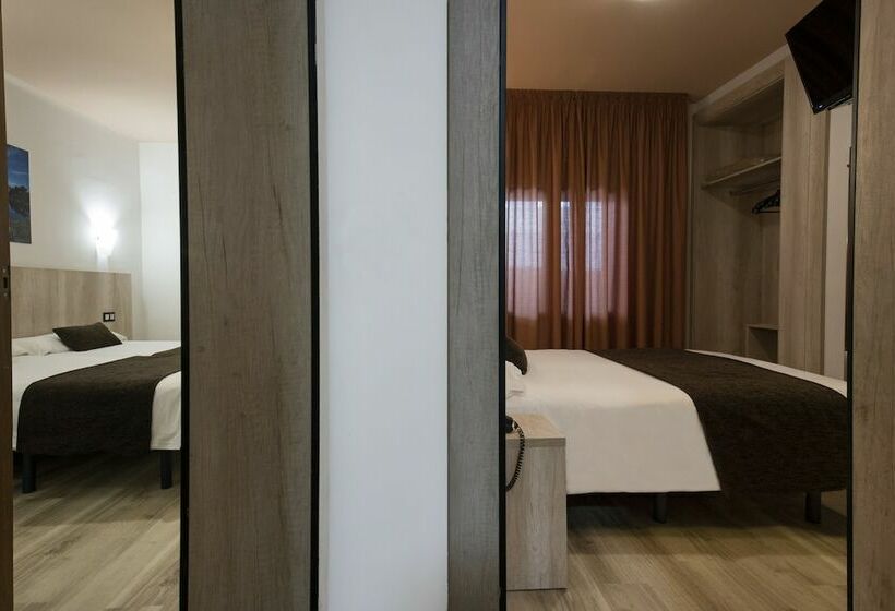 Economy Triple Room, Marco Polo
