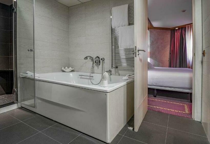 سوییت جونیور, Roc Blanc Hotel & Spa
