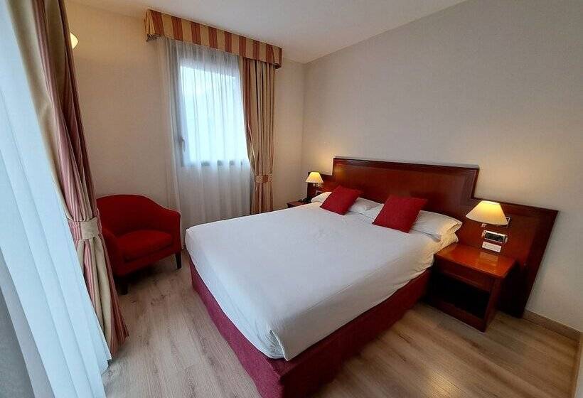 اتاق استاندارد, Spa Termes Carlemany