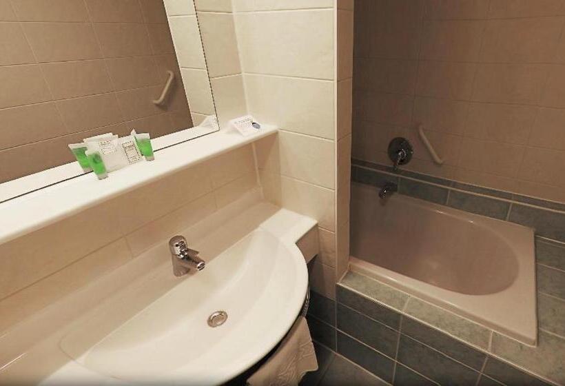 家庭间, Familiehotel Soll Cress Koksijde