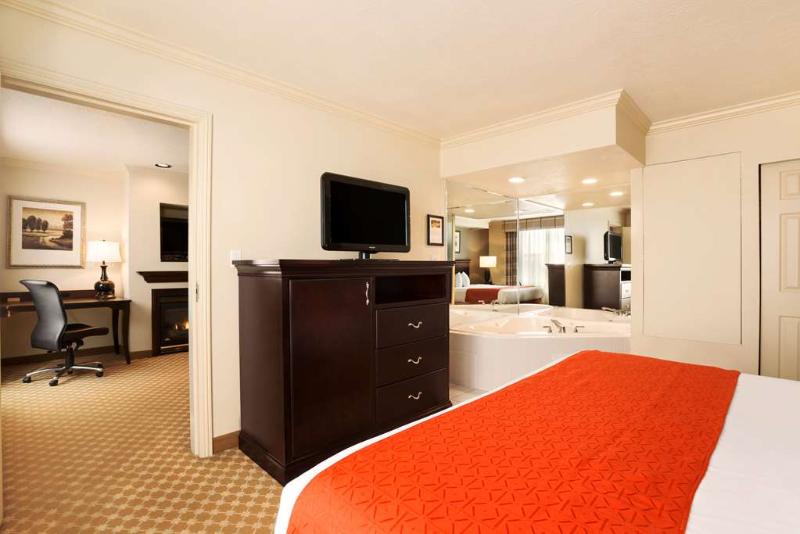 Стандартный Номер Кровать Кинг, Chateau Bromont