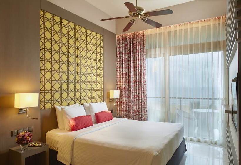 سوییت جونیور با چشم‌انداز دریا, Sentido Heritance Negombo