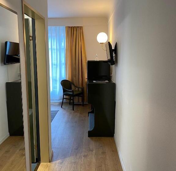 اتاق استاندارد یک نفره, Boutique City Hotel Gallo