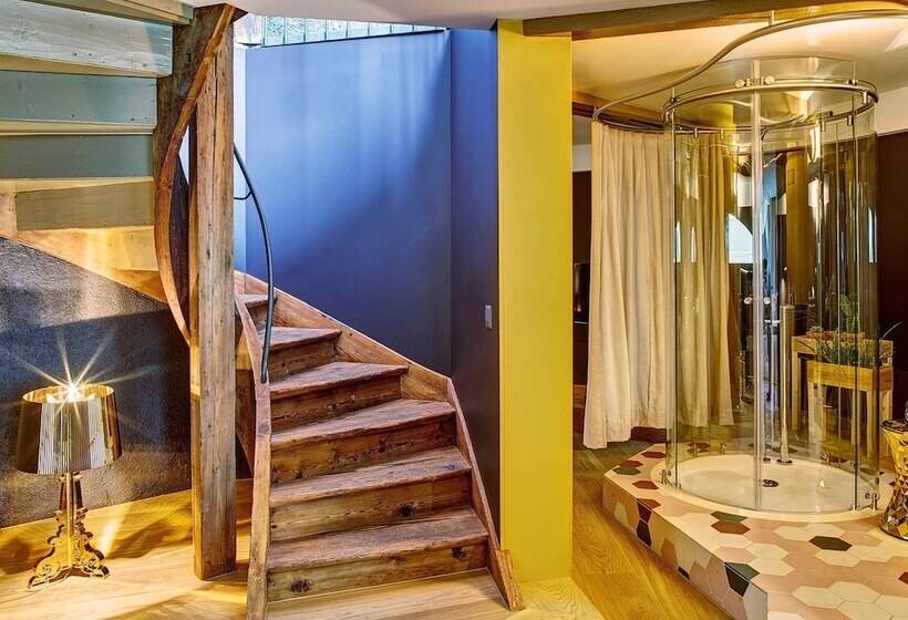 Quarto Estandar, Anker Luzern