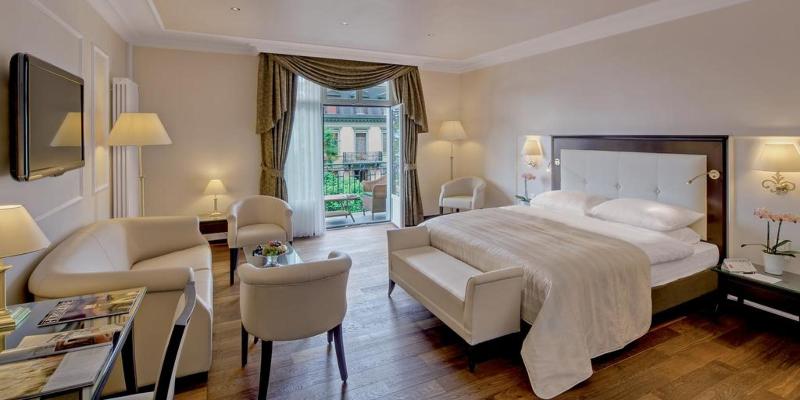 اتاق سوپریور با چشم‌انداز شهر, Grand Hotel Suisse Majestic, Autograph Collection