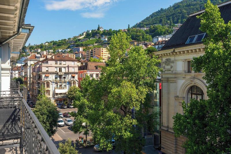 اتاق سوپریور با چشم‌انداز شهر, Grand Hotel Suisse Majestic, Autograph Collection