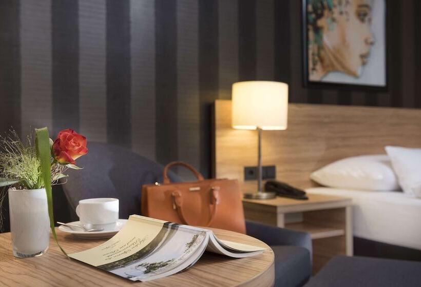 غرفة عائلية, Maritim Hotel Königswinter