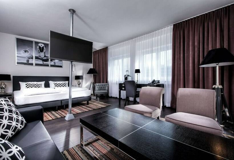 سوییت جونیور, Wyndham Stuttgart Airport Messe