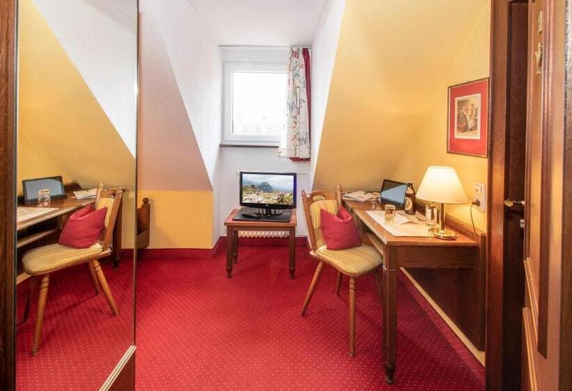 اتاق استاندارد یک نفره, Brauerei Gasthof Hotel Post