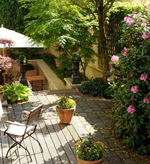 اتاق یک تخته با چشم‌انداز باغ, Boutique Hotel Splendid