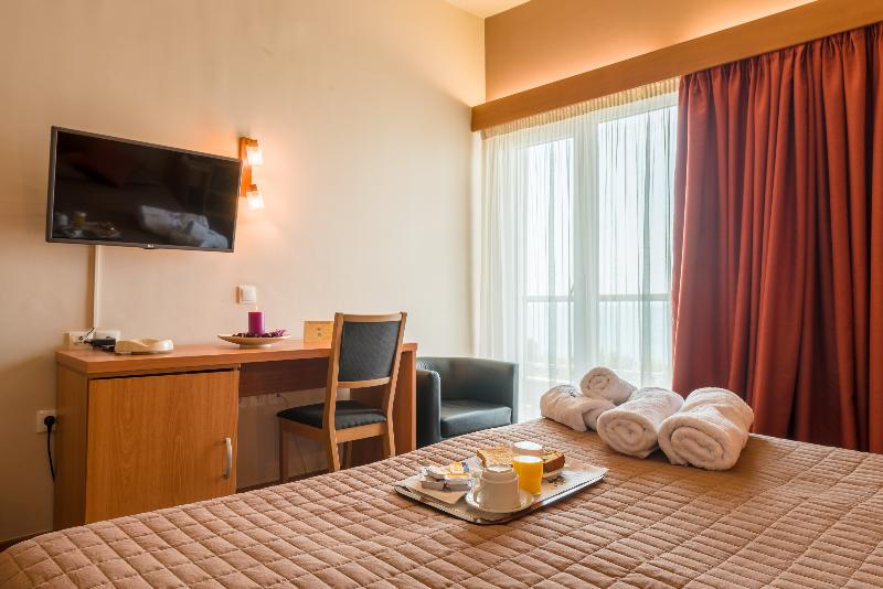 اتاق اجرایی با تخت بزرگ, Hilton Addis Ababa