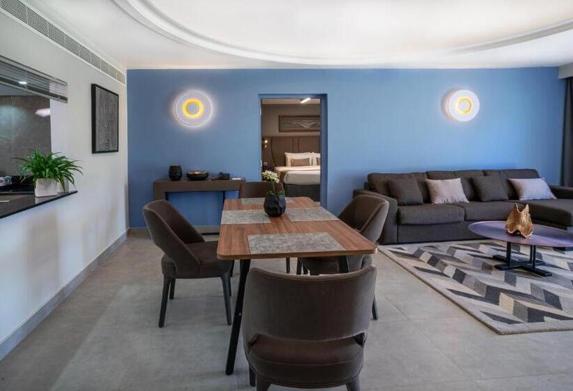 Вилла Deluxe 2 Спальни, Marbella Resort