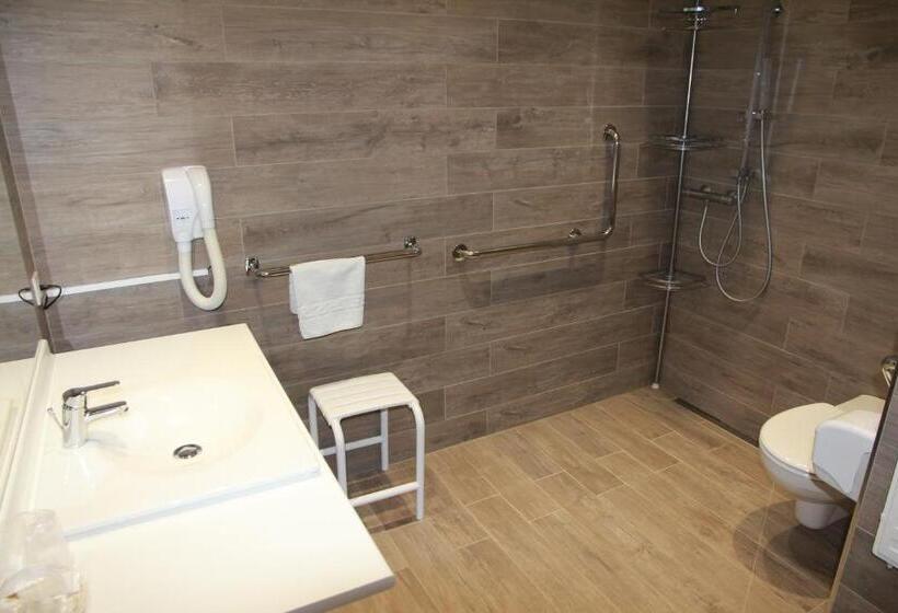 اتاق استاندارد برای معلولان, Hôtel Chris Tel