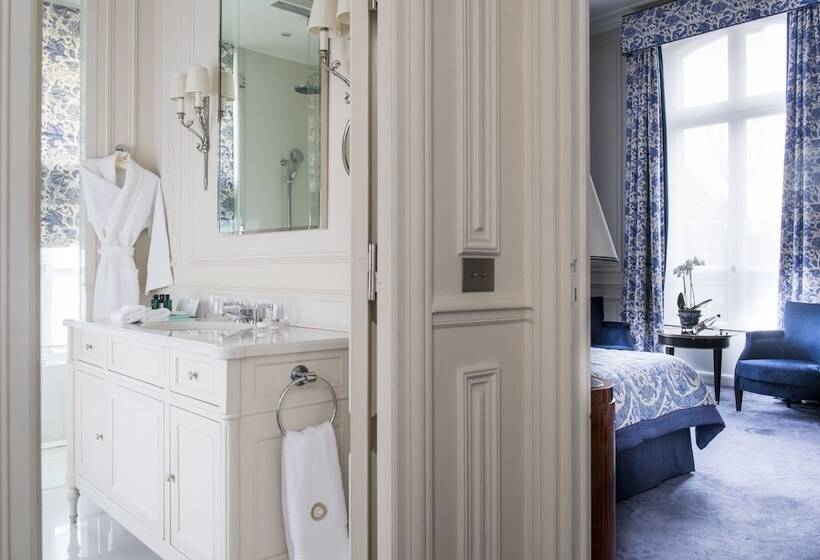 اتاق لوکس, Domaine Les Crayeres