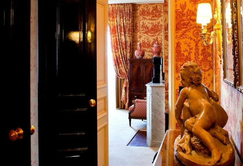 اتاق لوکس, Domaine Les Crayeres